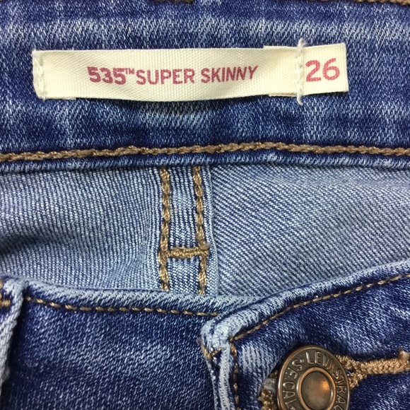 Levi's Women's 535 Super Skinny Denim Jeans Size 26 Distressed Stretchy - Picture 6 of 7